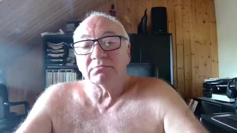 asusandy online show from 27, 4, 2026