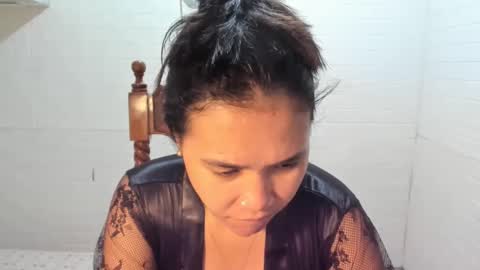 asuzaka27 online show from 19, 12, 2024