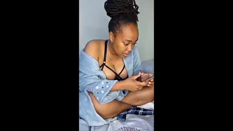 atara_seren online show from 4, 3, 2026