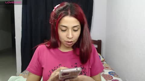 Snapshot of atena_messy chatting on 14, 12, 2024 atena messy online show from 14, 12, 2024