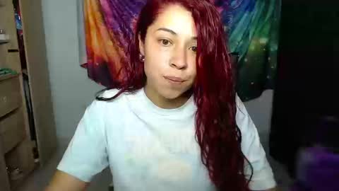 Snapshot of atena_messy chatting on 9, 9, 2025 atena messy online show from 9, 9, 2025