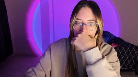 atenas online show from 4, 11, 2025