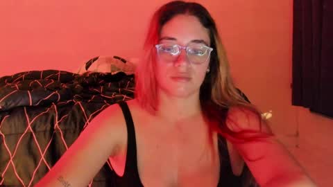 Snapshot of atenas__05 chatting on 8, 5, 2026 atenas online show from 8, 5, 2026