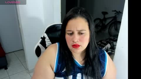 Snapshot of atenea_19_ chatting on 22, 4, 2026 atenea_19_ online show from 22, 4, 2026