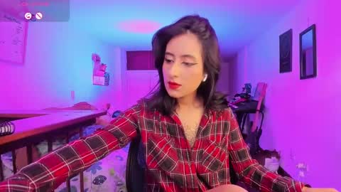 Snapshot of atenea_dragon__ chatting on 21, 9, 2025 Atenea online show from 21, 9, 2025