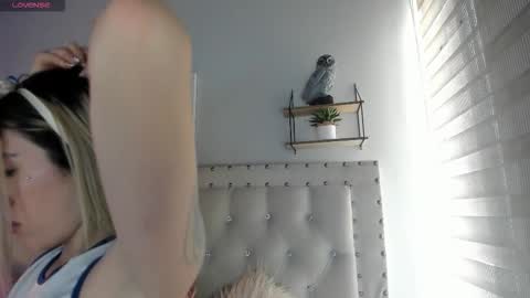 Snapshot of atenea_klett_ chatting on 10, 10, 2025 ATENEA online show from 10, 10, 2025