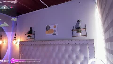 Snapshot of atenea_klett_ chatting on 11, 11, 2025 ATENEA online show from 11, 11, 2025