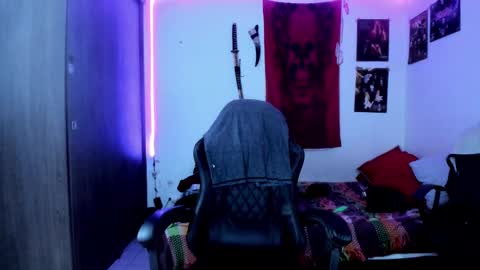 athenauwu online show from 27, 2, 2025