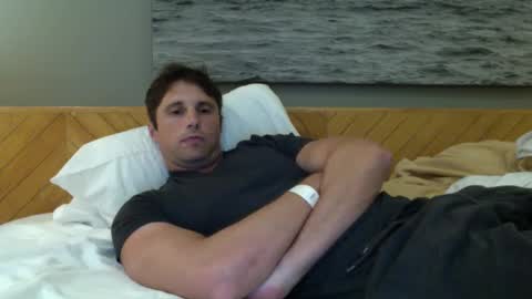 Snapshot of athleteguy55555 chatting on 6, 12, 2024 tommycb55555 online show from 6, 12, 2024