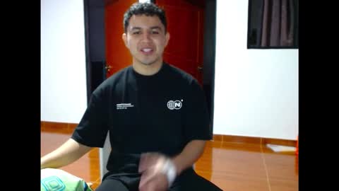 Snapshot of athleticboy2026 chatting on 27, 11, 2025 Robin online show from 27, 11, 2025