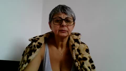 atikaarea online show from 4, 12, 2024