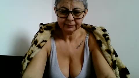 atikaarea online show from 15, 2, 2025