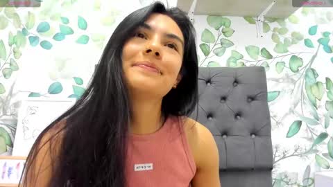 Snapshot of atilana_diaz chatting on 19, 2, 2025 Atilana Diaz online show from 19, 2, 2025