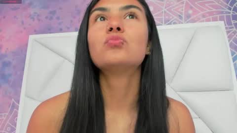 Snapshot of atilana_diaz chatting on 9, 9, 2025 Atilana Diaz online show from 9, 9, 2025
