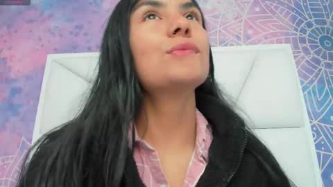 Snapshot of atilana_diaz chatting on 18, 9, 2025 Atilana Diaz online show from 18, 9, 2025