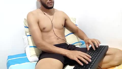 Snapshot of atorres21 chatting on 5, 2, 2025 Torres online show from 5, 2, 2025
