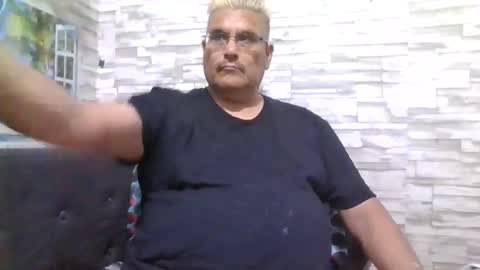 Snapshot of atr2424293280 chatting on 31, 3, 2026 A online show from 31, 3, 2026