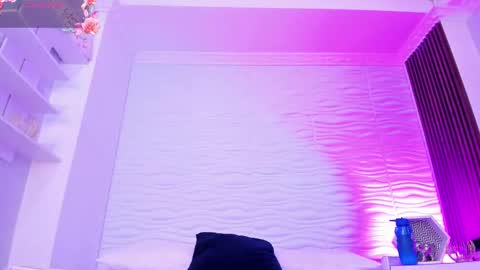 Snapshot of audreyhayworth chatting on 10, 11, 2025 Audrey Hayworth online show from 10, 11, 2025