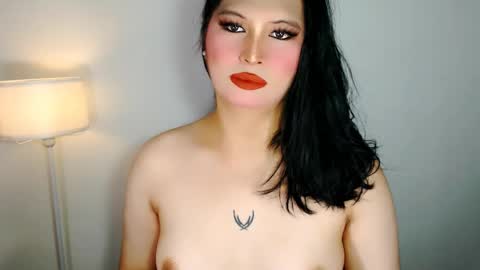 Snapshot of audreyholloway chatting on 9, 5, 2026 Audrey online show from 9, 5, 2026
