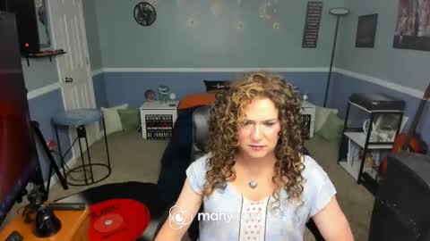 Snapshot of audreylynn24 chatting on 12, 4, 2026 AudreyLynn online show from 12, 4, 2026