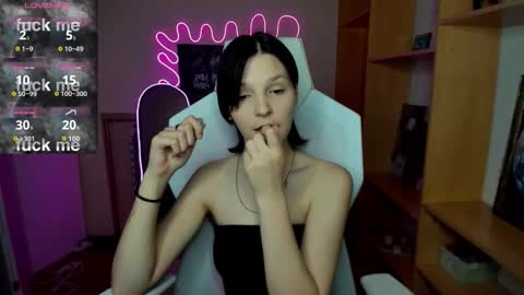 Audrey online show from 27, 10, 2025