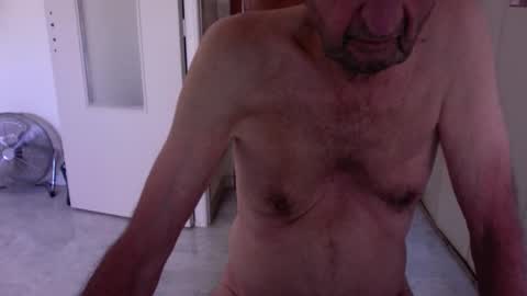 Snapshot of auguste688483 chatting on 29, 5, 2026 auguste688483 online show from 29, 5, 2026
