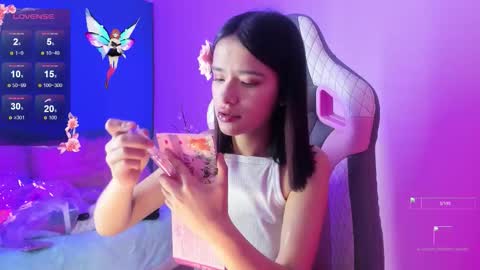 Snapshot of aura_rouss chatting on 21, 11, 2025 aura_rouss online show from 21, 11, 2025