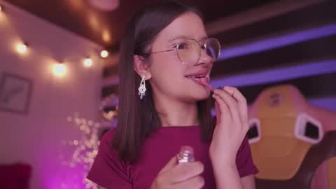 Snapshot of aura_rouss chatting on 24, 11, 2025 aura_rouss online show from 24, 11, 2025