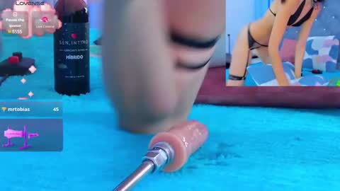 Aura online show from 18, 2, 2025