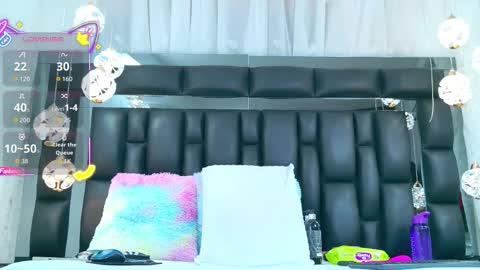 Aura online show from 26, 10, 2025