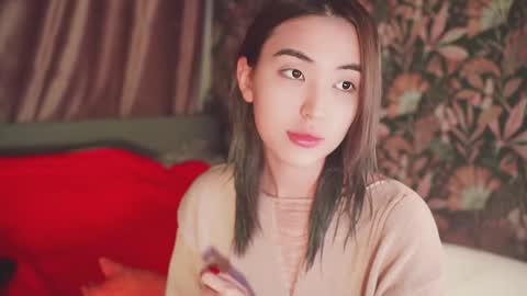 Snapshot of auromora chatting on 22, 12, 2024 Nayeon online show from 22, 12, 2024