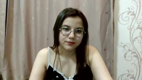 Snapshot of aurora_breeze chatting on 26, 4, 2026 Kiara Xanthe online show from 26, 4, 2026