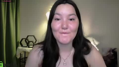 Snapshot of aurora_briggs chatting on 8, 7, 2026 Camila online show from 8, 7, 2026