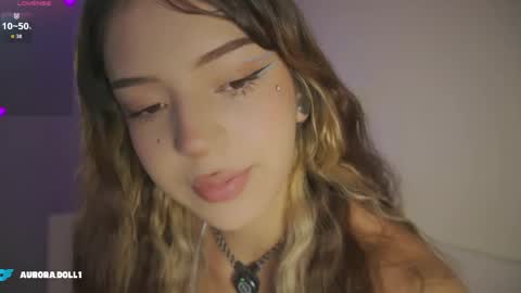 Snapshot of aurora_doll1 chatting on 8, 5, 2026 A U R O R A online show from 8, 5, 2026