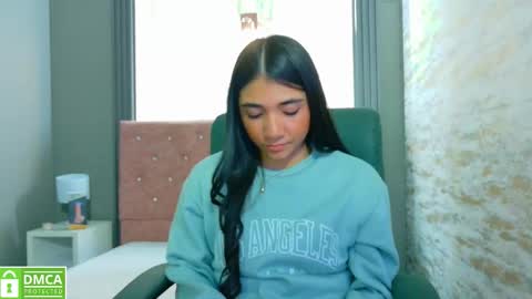 Aurora online show from 24, 9, 2025