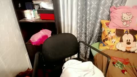 cute online show from 14, 2, 2025