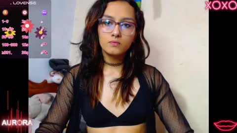 Aurora sanders ig Aurora 001x online show from 19, 9, 2025