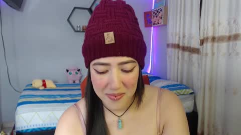 Snapshot of aurora_shy_ chatting on 10, 1, 2025 Aurora online show from 10, 1, 2025