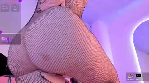 Snapshot of aurora_sweet2 chatting on 1, 10, 2025 Madison online show from 1, 10, 2025