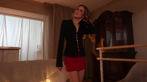 Snapshot of aurora_the_ballerina chatting on 28, 6, 2026 Aurora online show from 28, 6, 2026