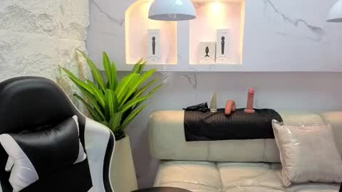 Snapshot of aurora_tp chatting on 3, 2, 2026 AURORA online show from 3, 2, 2026