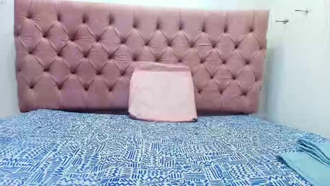 Snapshot of auroraa_miller chatting on 3, 10, 2025 auroraa_miller online show from 3, 10, 2025