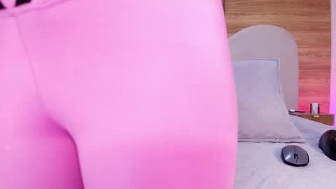 Snapshot of auroraa_miller chatting on 13, 5, 2026 auroraa_miller online show from 13, 5, 2026