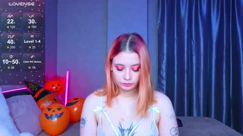 Snapshot of auroralovejoy chatting on 28, 10, 2025 Aurora online show from 28, 10, 2025