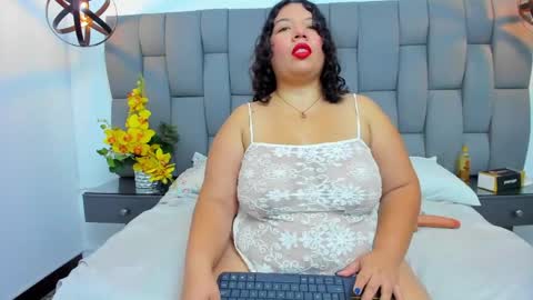 aurorarouse online show from 16, 4, 2026