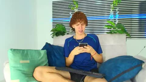 austin_collinsxx online show from 23, 12, 2025