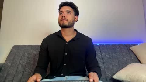 AustinTorres  online show from 11, 4, 2026