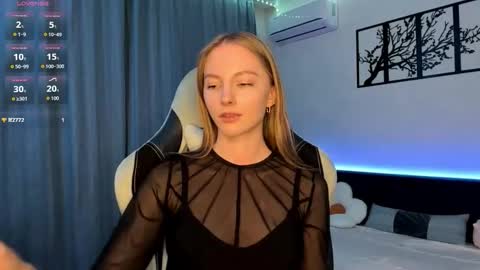 Annie online show from 19, 11, 2025