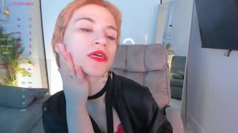 Snapshot of autumnwhisper_ chatting on 13, 2, 2026 Alice online show from 13, 2, 2026