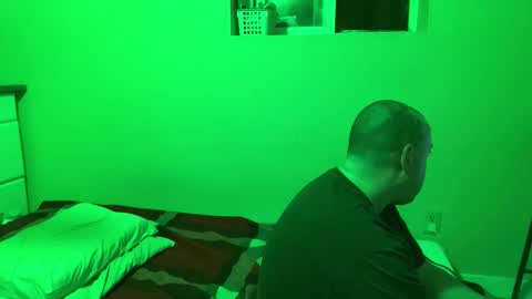 Auz online show from 7, 11, 2025